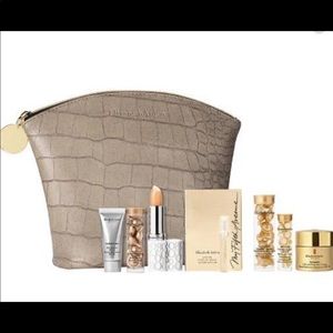 Elizabeth Arden beauty sampler